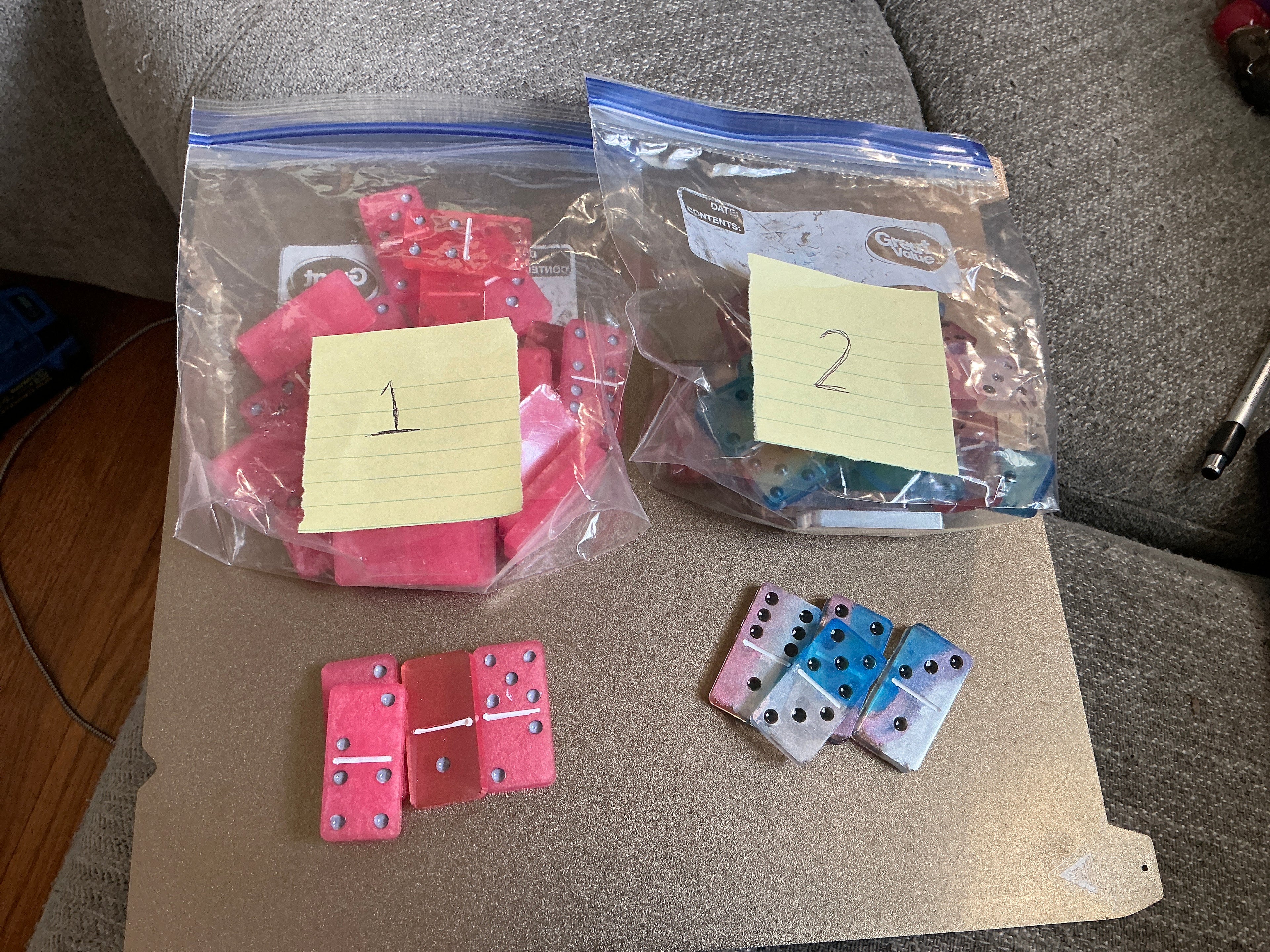Domino set