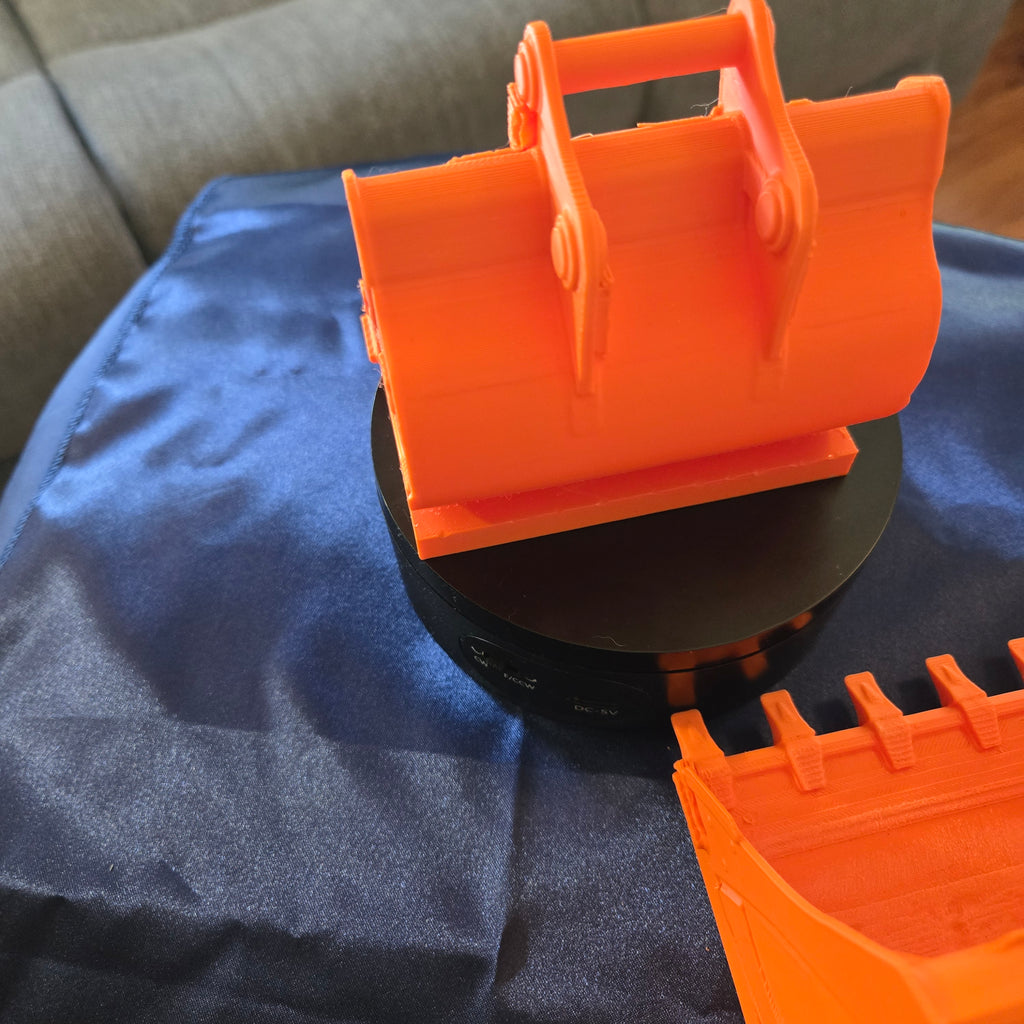 Business card holder (Excavator)